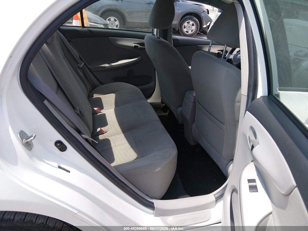 2T1BU4EE8BC612173 2011 TOYOTA COROLLA photo no. 8