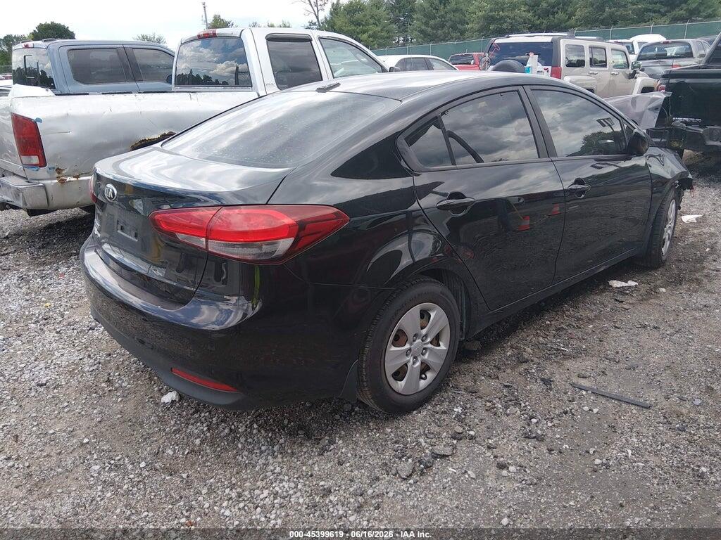 3KPFK4A70HE046146 2017 KIA FORTE photo no. 4