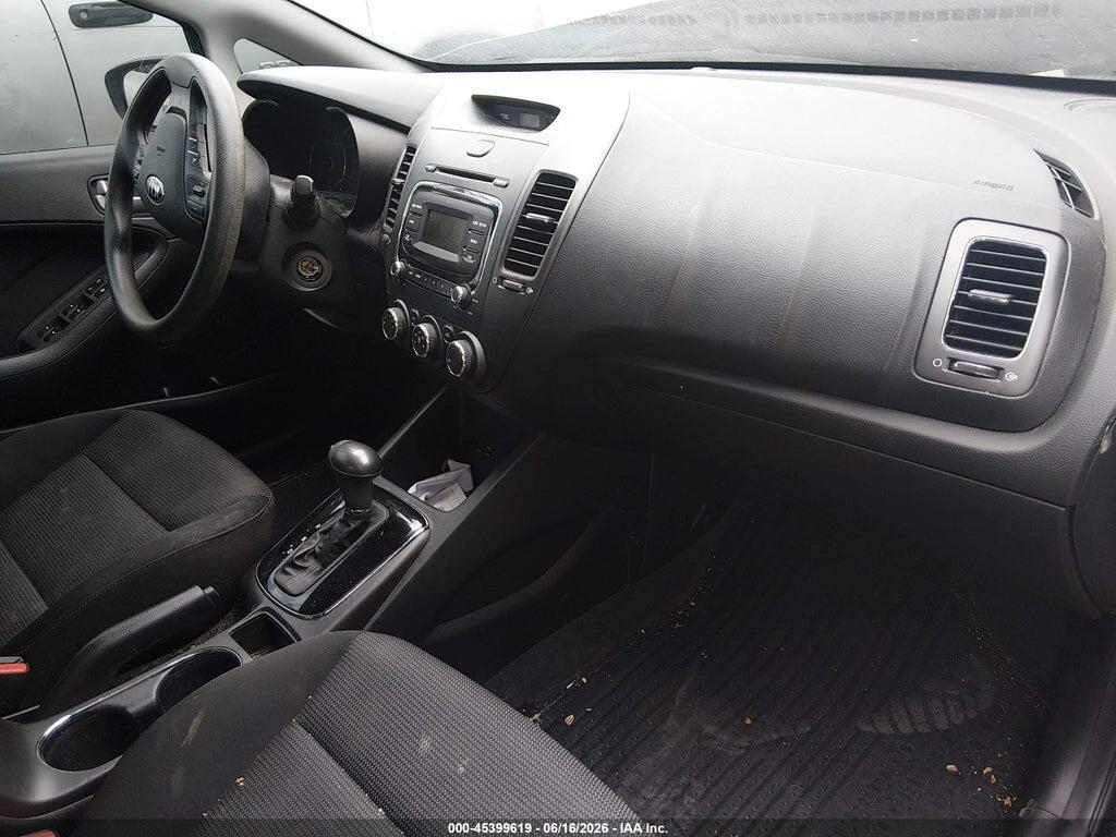 3KPFK4A70HE046146 2017 KIA FORTE photo no. 5