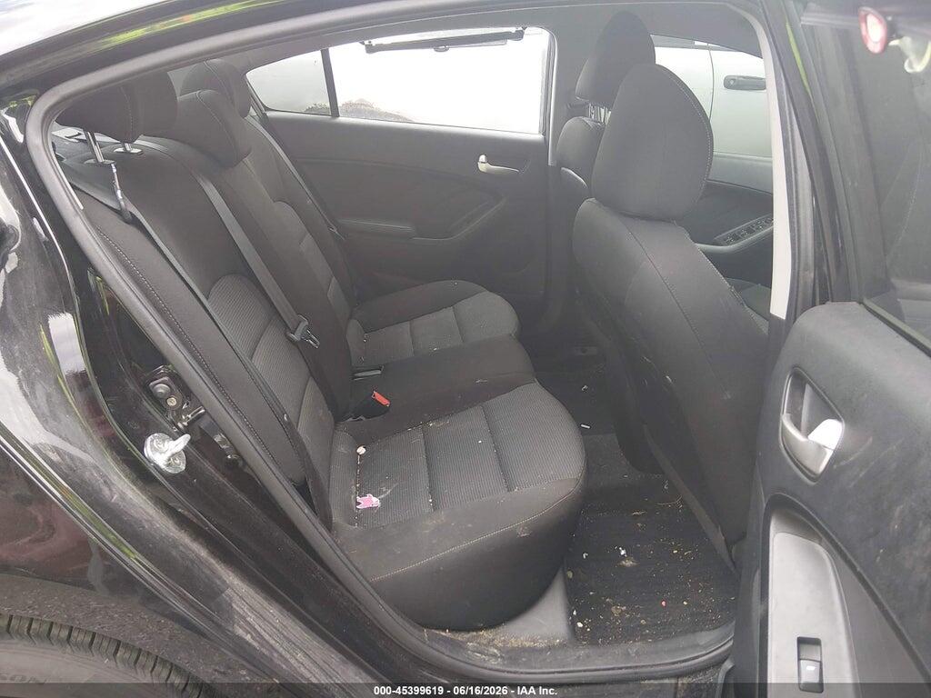 3KPFK4A70HE046146 2017 KIA FORTE photo no. 8
