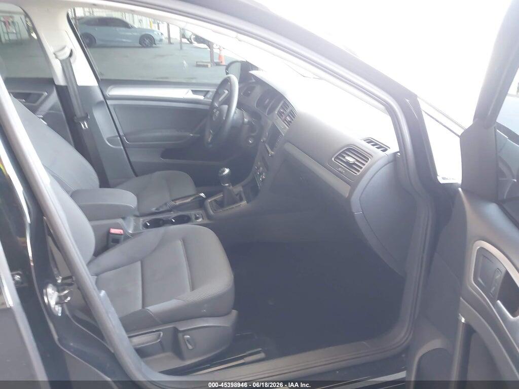 3VW117AU7GM040348 2016 VOLKSWAGEN GOLF photo no. 5