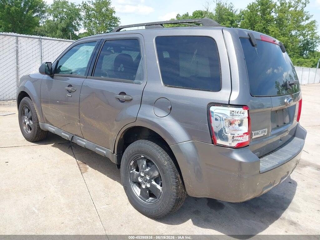 1FMCU9D77AKC29113 2010 FORD ESCAPE photo no. 3