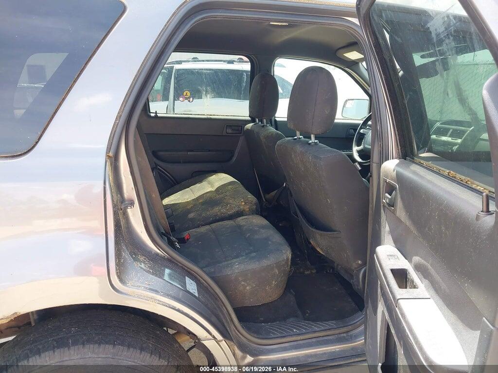 1FMCU9D77AKC29113 2010 FORD ESCAPE photo no. 8