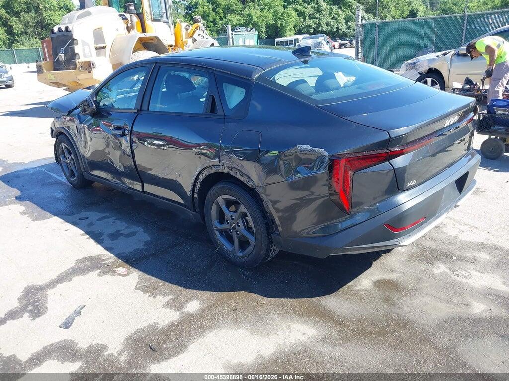 3KPFT4DE6SE183025 2025 KIA K4 photo no. 3
