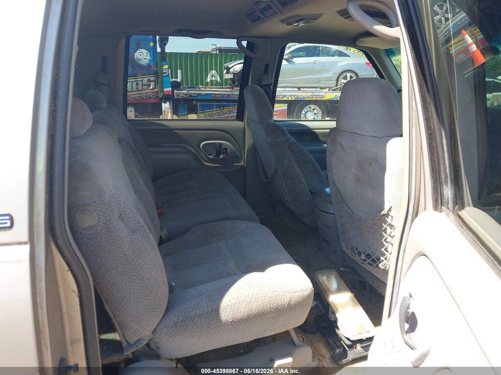 3GNFK16R1XG102873 1999 CHEVROLET SUBURBAN photo no. 8