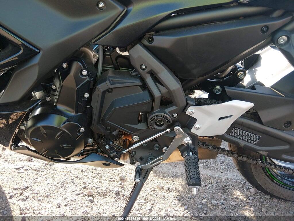 ML5EXER18SDAG3488 2025 KAWASAKI EX650 photo no. 9