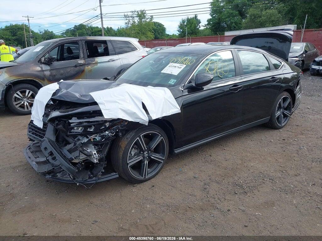 1HGCY2F52RA089728 2024 HONDA ACCORD HYBRID photo no. 2