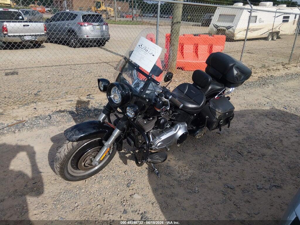 1HD1JN510BB027060 2011 HARLEY-DAVIDSON FLSTFB photo no. 2