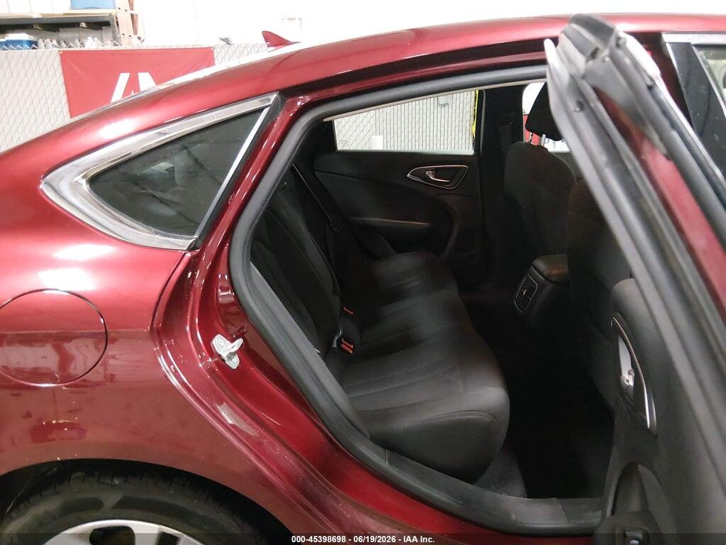 1C3CCCAB9FN614261 2015 CHRYSLER 200 photo no. 8