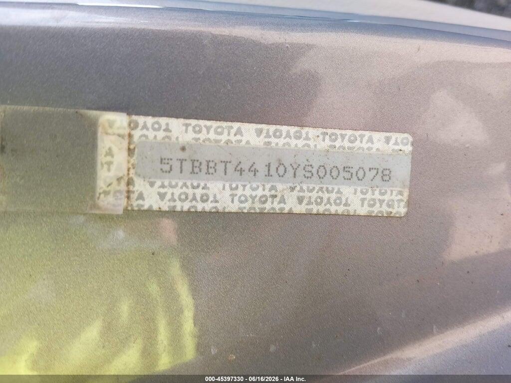 5TBBT4410YS005078 2000 TOYOTA TUNDRA photo no. 9