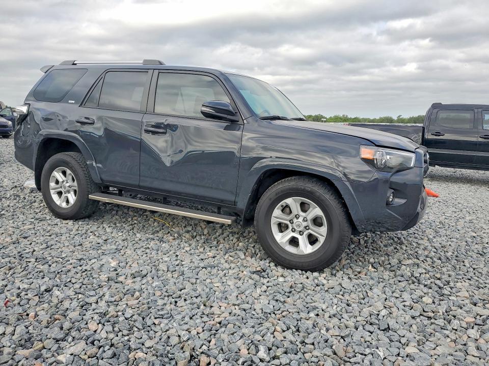 2024 TOYOTA 4RUNNER SR5 PREMIUM — Фото 4 из 13