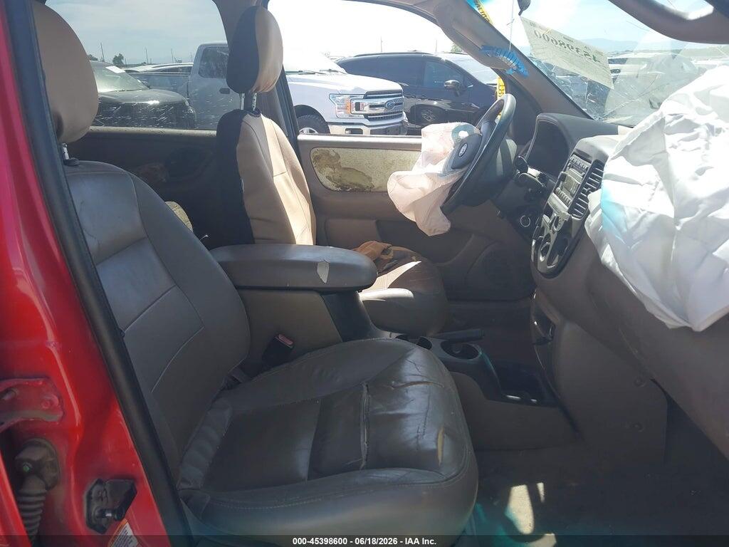 1FMCU04182KB16229 2002 FORD ESCAPE photo no. 5