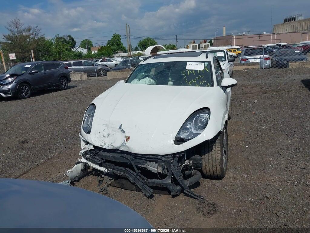 WP1AA2A59JLB16643 2018 PORSCHE MACAN photo no. 12