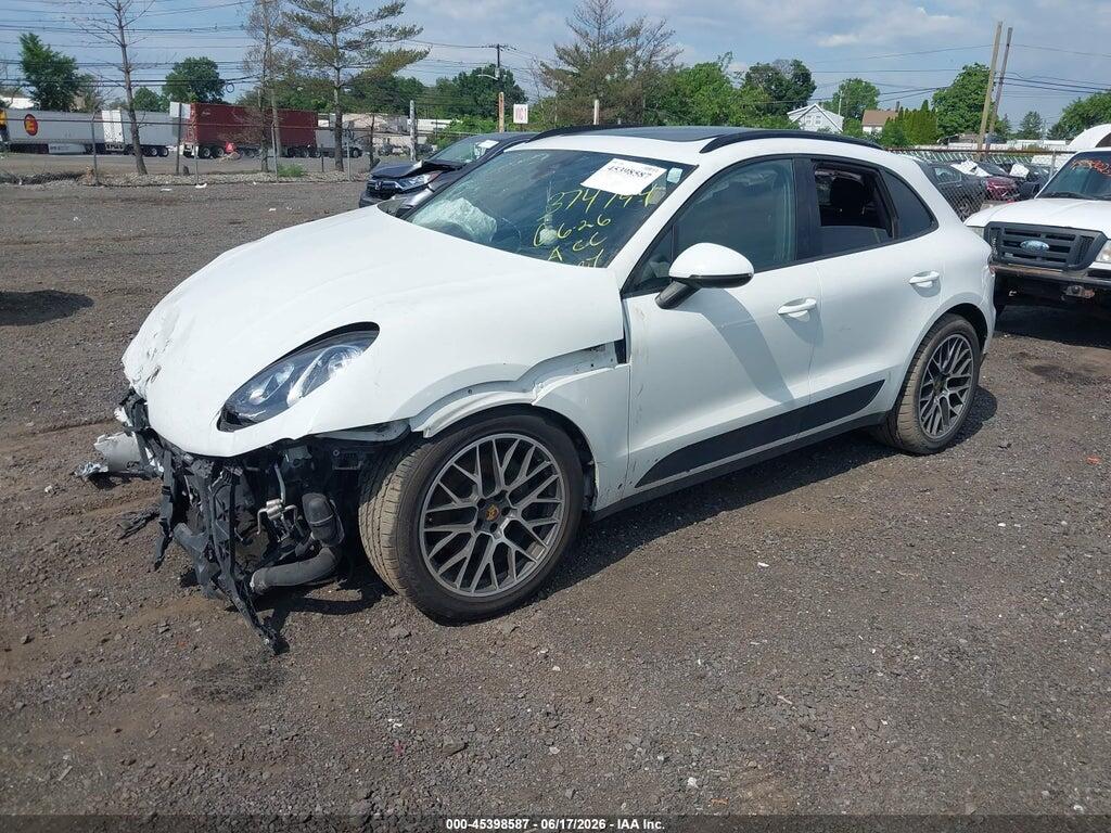 WP1AA2A59JLB16643 2018 PORSCHE MACAN photo no. 2