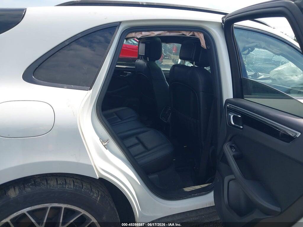 WP1AA2A59JLB16643 2018 PORSCHE MACAN photo no. 8