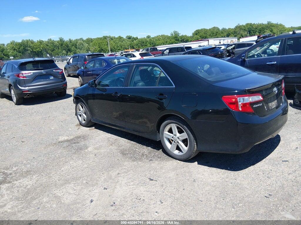 4T1BF1FKXEU812570 2014 TOYOTA CAMRY photo no. 3