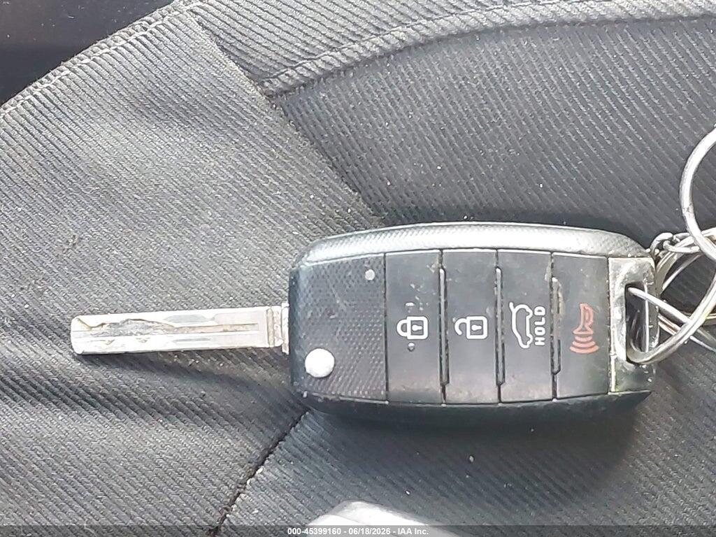 KNDJP3A58K7633707 2019 KIA SOUL photo no. 11