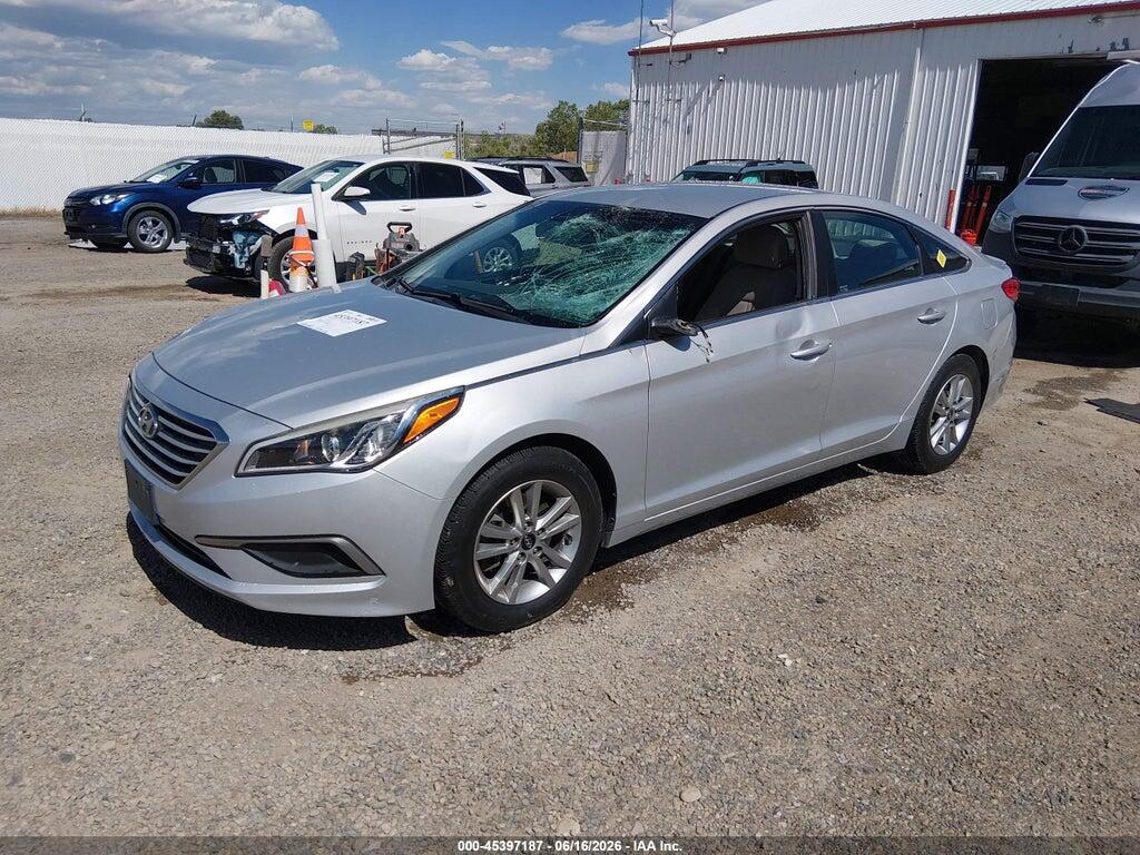 5NPE24AF9GH302541 2016 HYUNDAI SONATA photo no. 2