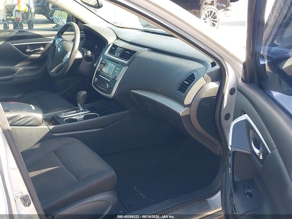 1N4AL3AP1HC281220 2017 NISSAN ALTIMA photo no. 5