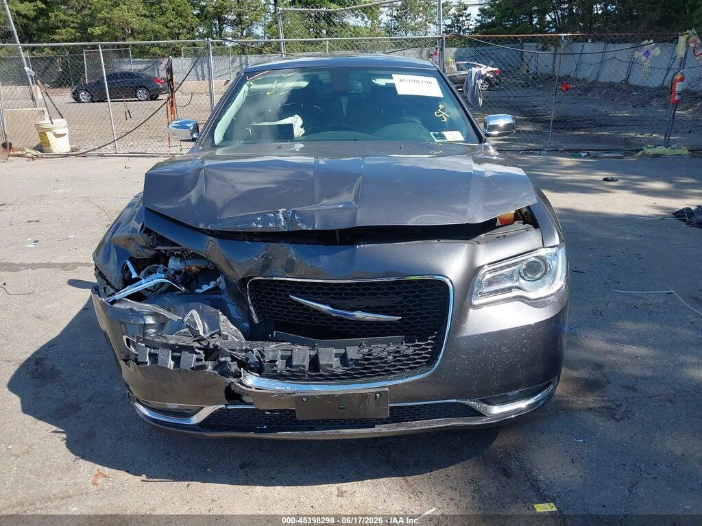 2C3CCAKG7JH168501 2018 CHRYSLER 300 photo no. 12