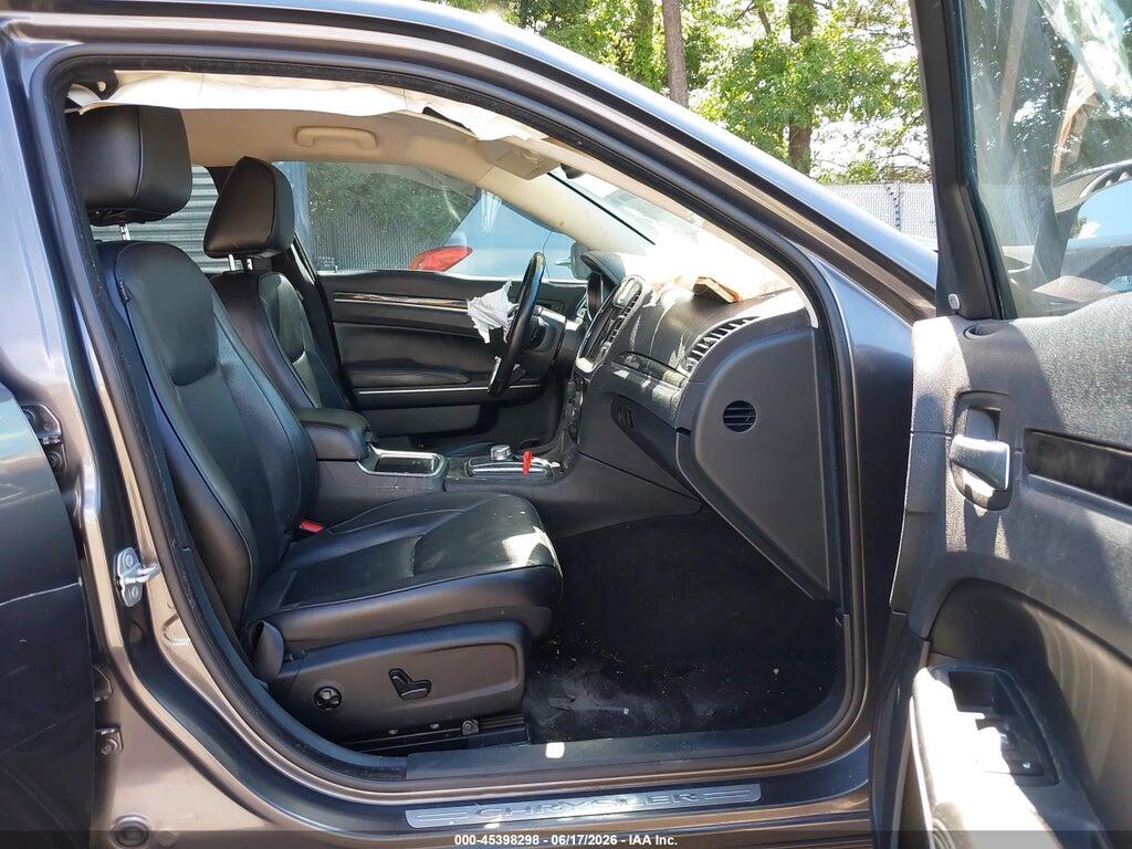 2C3CCAKG7JH168501 2018 CHRYSLER 300 photo no. 5