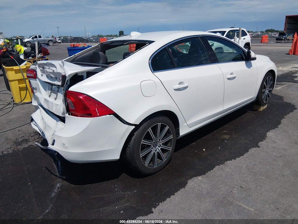 LYV402HK4JB178520 2018 VOLVO S60 INSCRIPTION photo no. 4