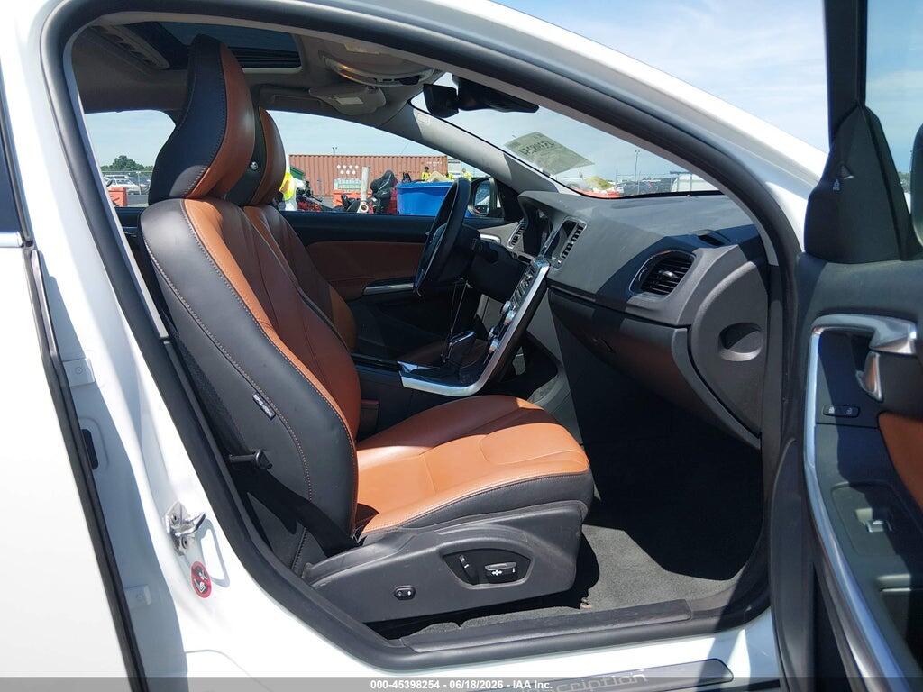 LYV402HK4JB178520 2018 VOLVO S60 INSCRIPTION photo no. 5