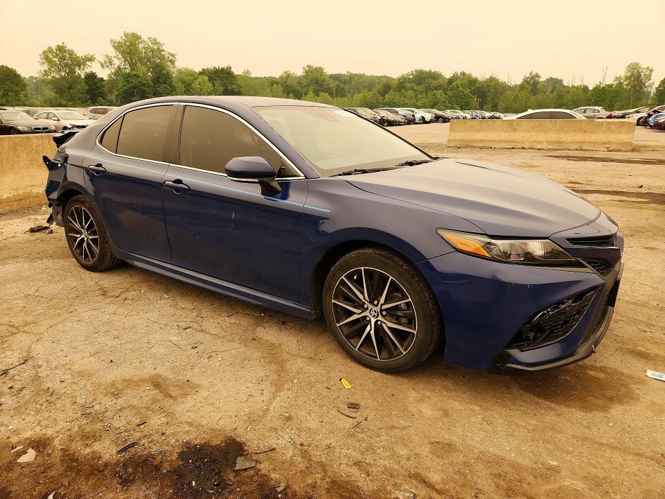 2024 TOYOTA CAMRY SE — Фото 4 из 12