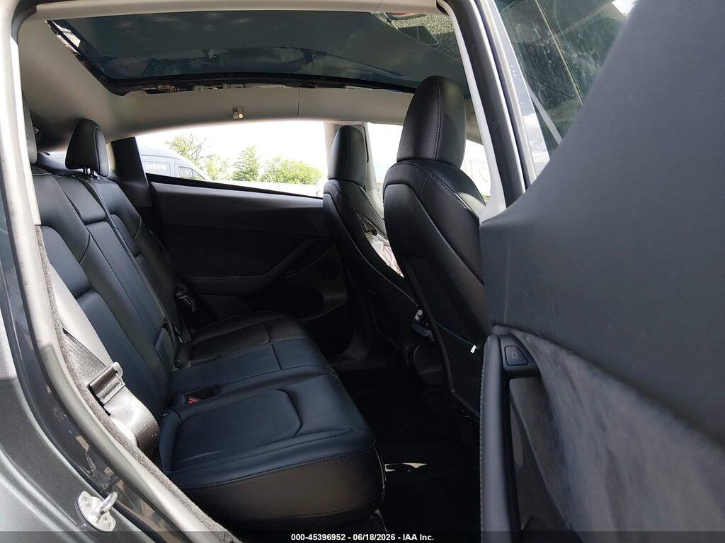 7SAYGDEE7PF852693 2023 TESLA MODEL Y photo no. 8