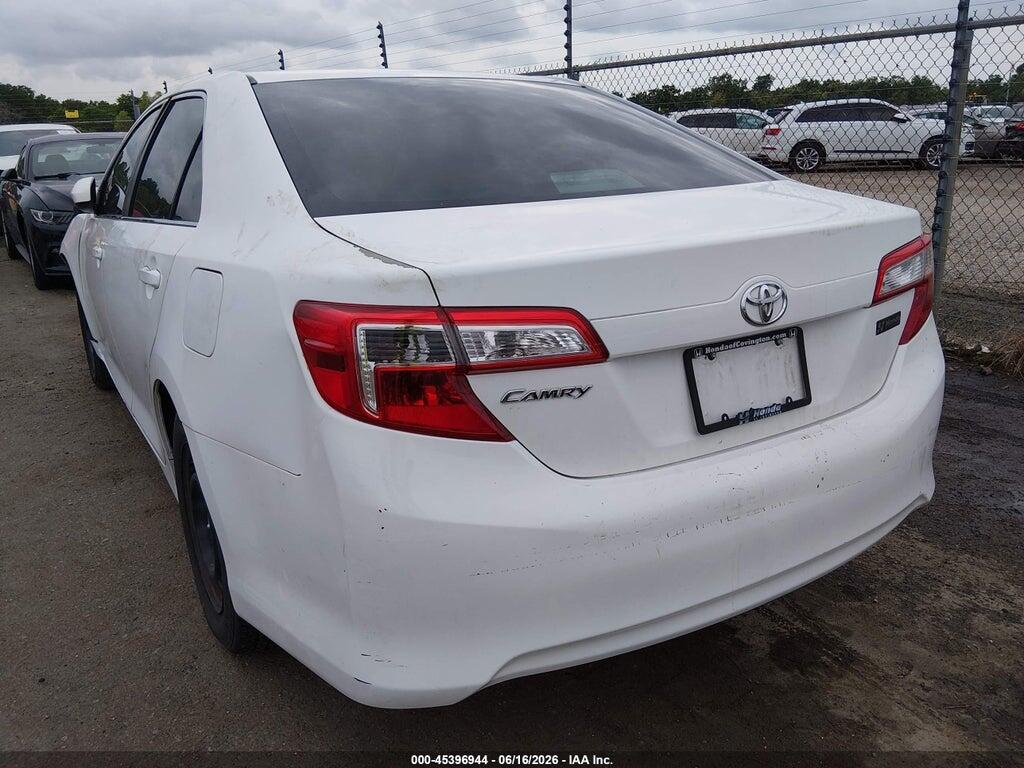 4T4BF1FK0ER341972 2014 TOYOTA CAMRY photo no. 3