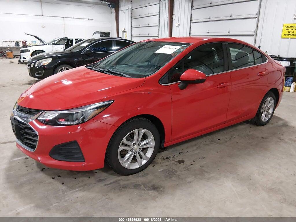 1G1BE5SM1K7114907 2019 CHEVROLET CRUZE photo no. 2