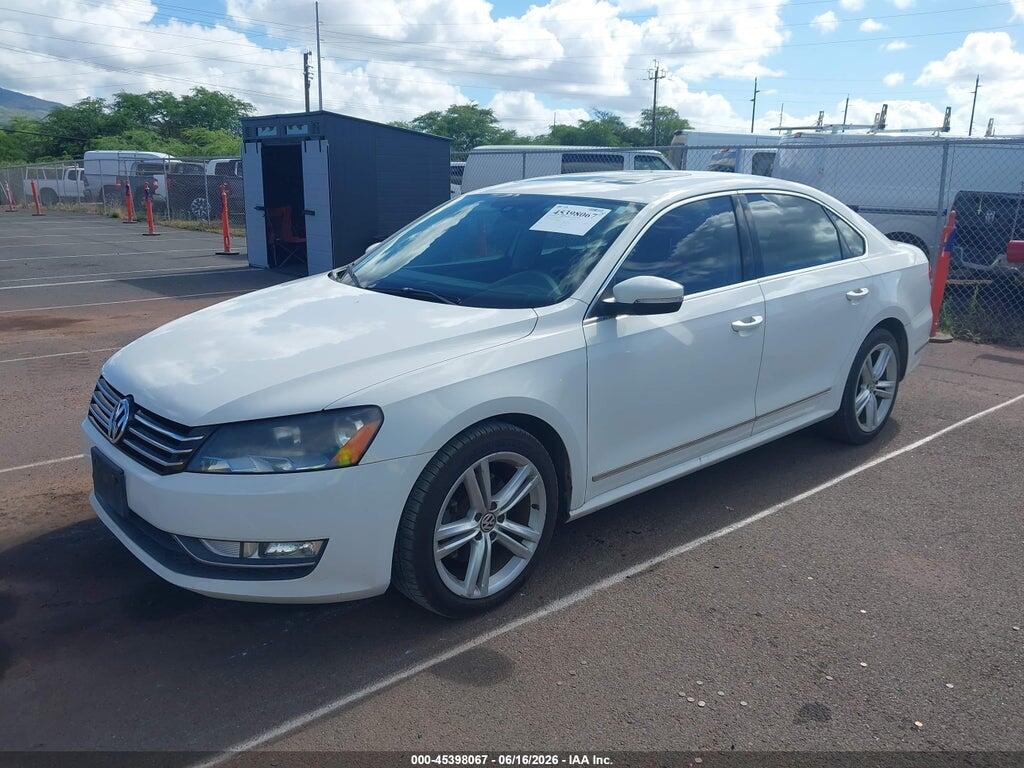 1VWBT7A38FC015643 2015 VOLKSWAGEN PASSAT photo no. 2