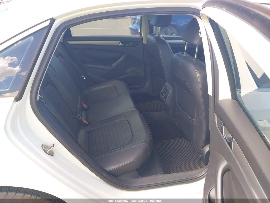 1VWBT7A38FC015643 2015 VOLKSWAGEN PASSAT photo no. 8