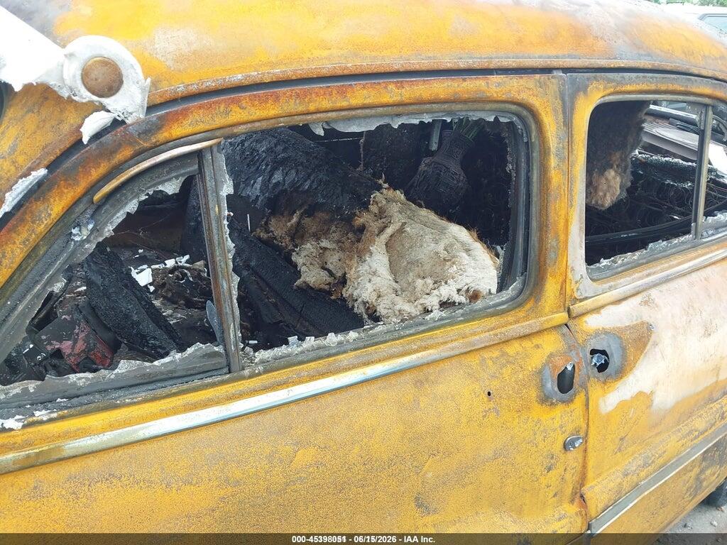 000000051ME81575M 1951 MERCURY MONTEREY photo no. 11