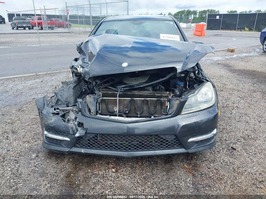 WDDGF8BB0CA697197 2012 MERCEDES-BENZ C 300 photo no. 12
