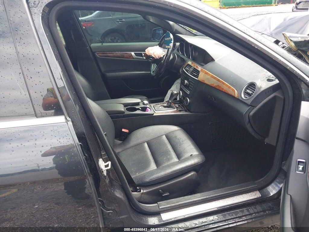 WDDGF8BB0CA697197 2012 MERCEDES-BENZ C 300 photo no. 5