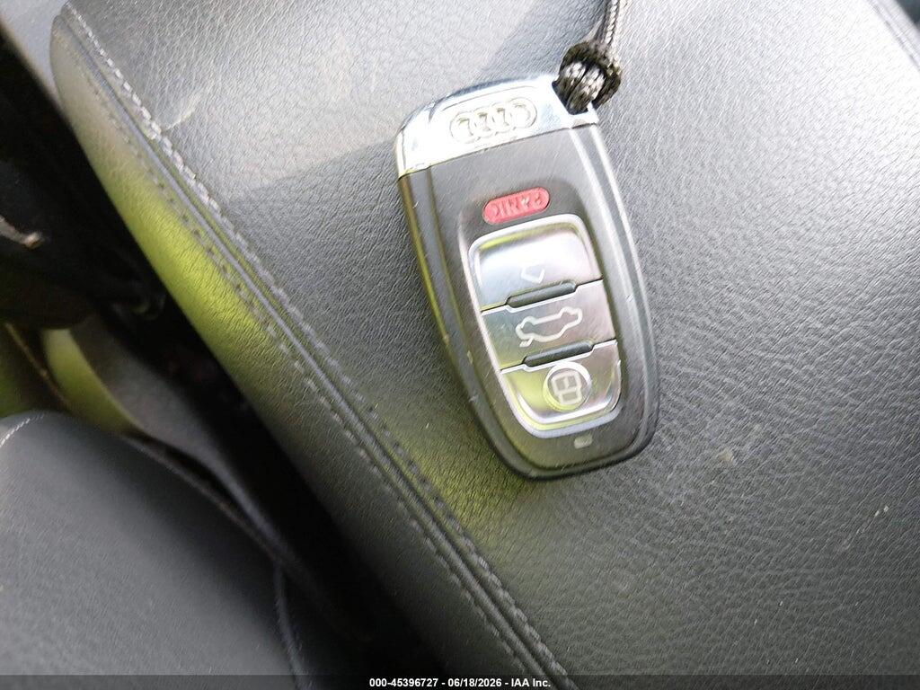 WA1LFAFP2CA048565 2012 AUDI Q5 photo no. 11