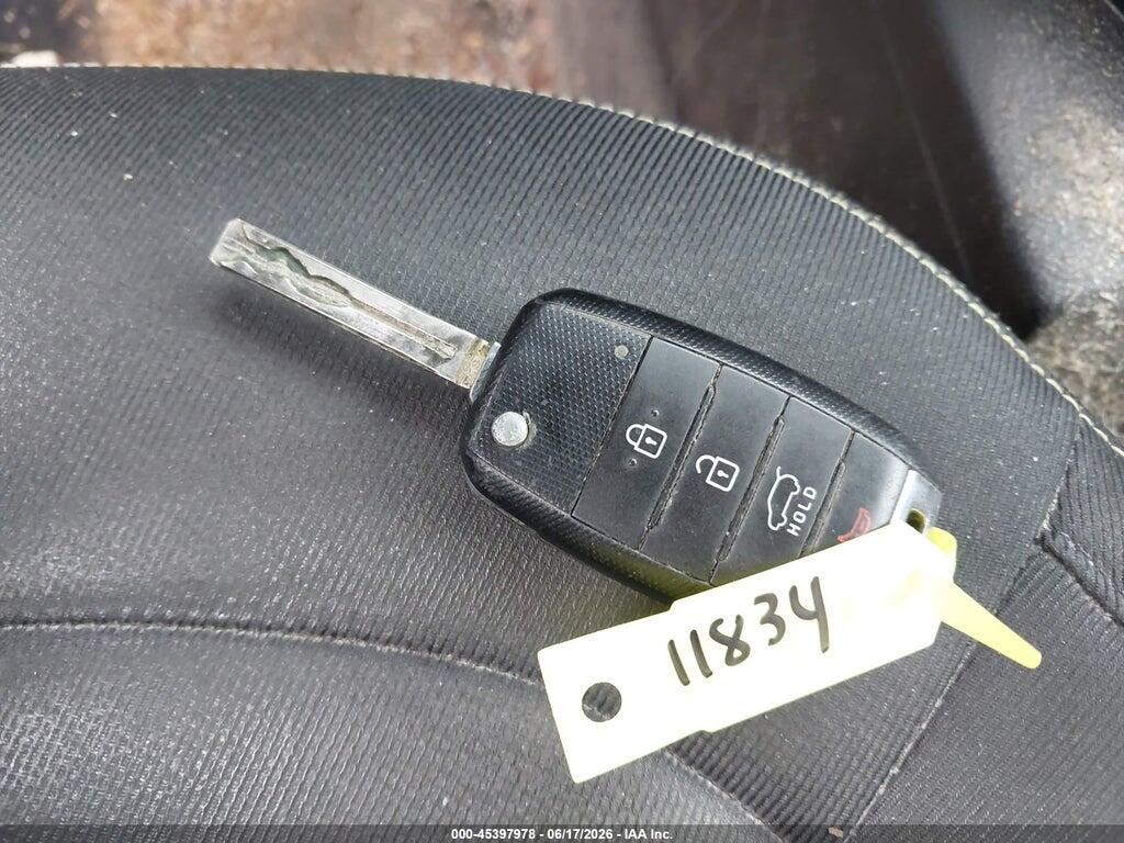 KNDJP3A52E7093601 2014 KIA SOUL photo no. 11
