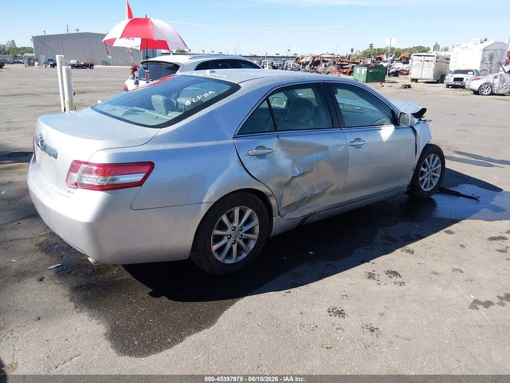 4T1BF3EK3BU135550 2011 TOYOTA CAMRY photo no. 4