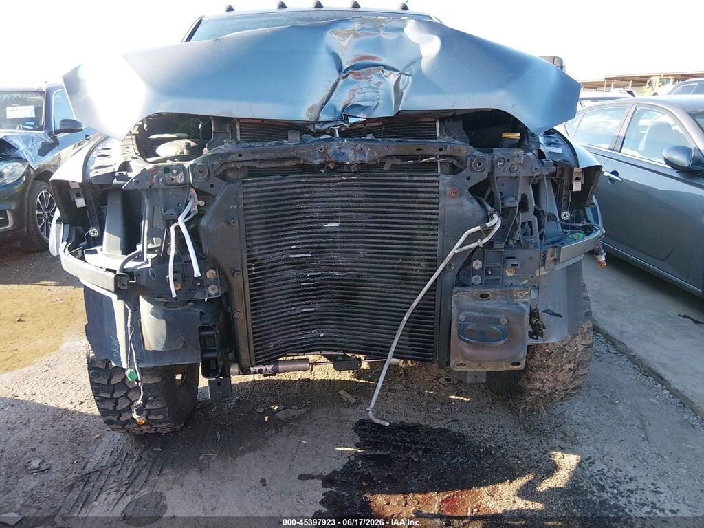 3C6UD5CL7CG286705 2012 RAM 2500 photo no. 6