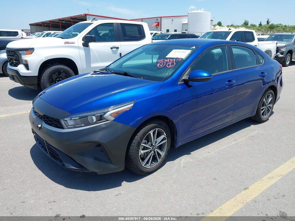 3KPF24AD2RE809582 2024 KIA FORTE photo no. 2