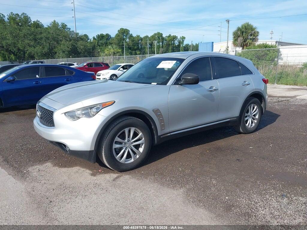 JN8CS1MU4HM141883 2017 INFINITI QX70 photo no. 2