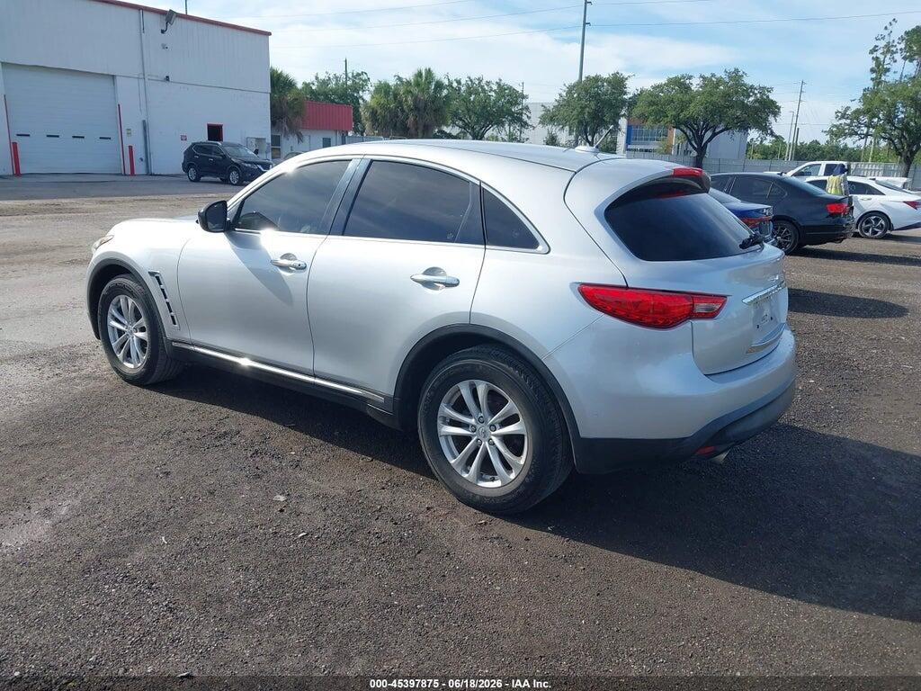 JN8CS1MU4HM141883 2017 INFINITI QX70 photo no. 3