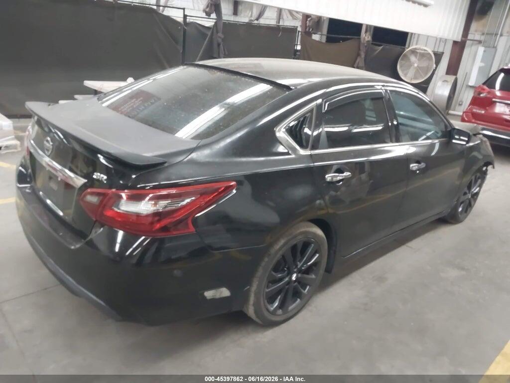 1N4AL3AP0HC197437 2017 NISSAN ALTIMA photo no. 4