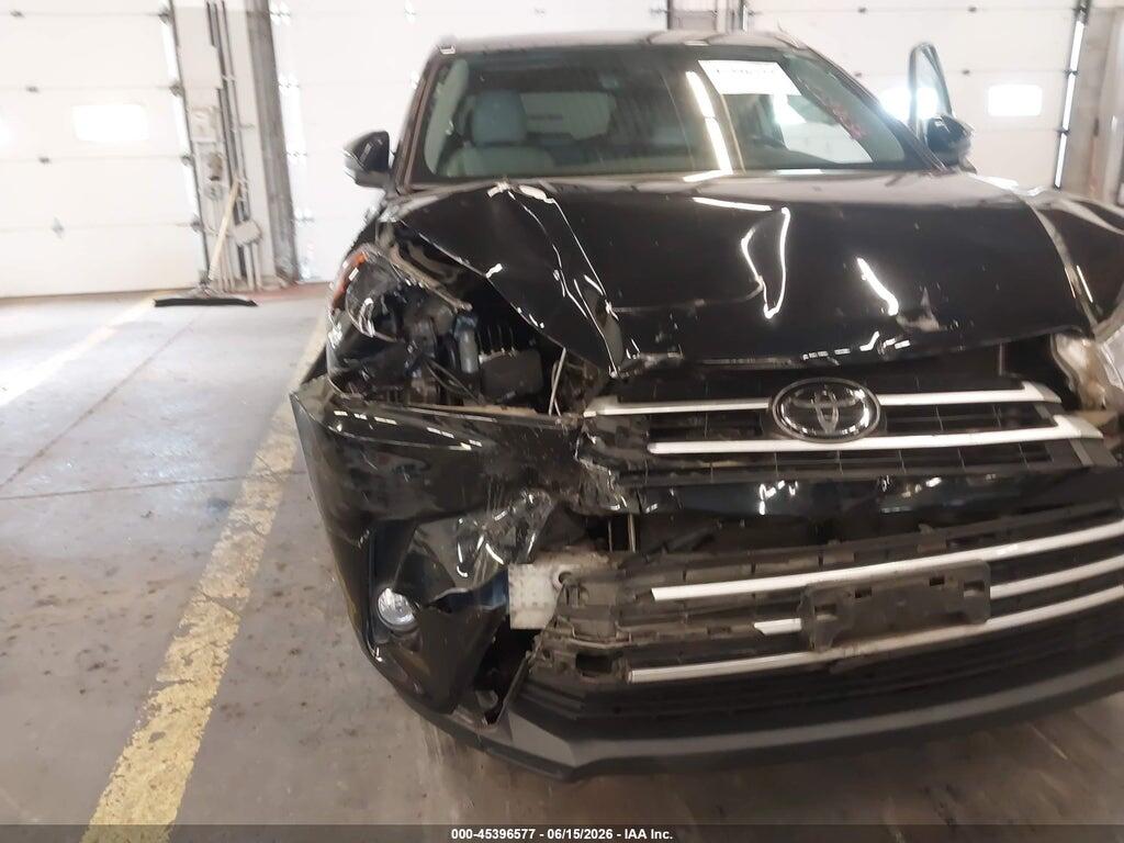 5TDJZRFH4JS843967 2018 TOYOTA HIGHLANDER photo no. 6