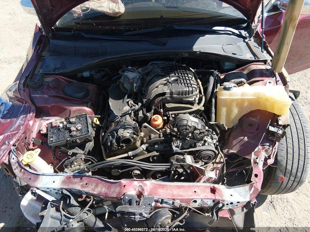 2C3CCAKG9JH268390 2018 CHRYSLER 300 photo no. 10
