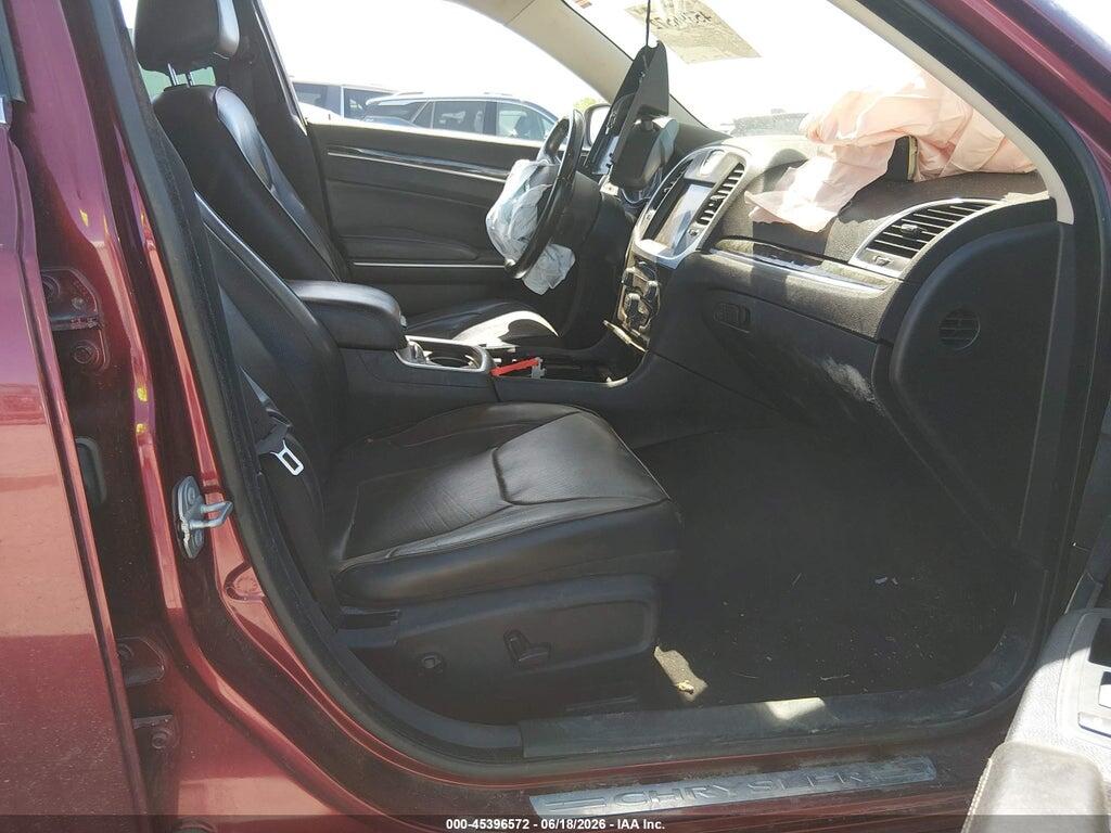 2C3CCAKG9JH268390 2018 CHRYSLER 300 photo no. 5