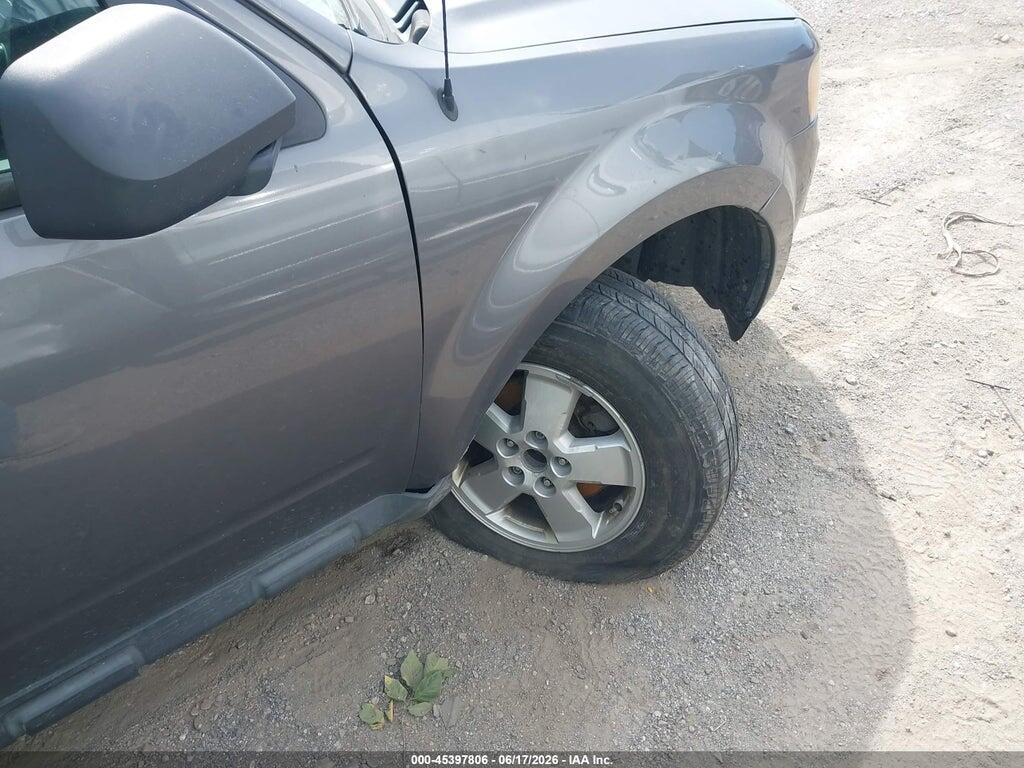 1FMCU9DG2AKC75450 2010 FORD ESCAPE photo no. 6