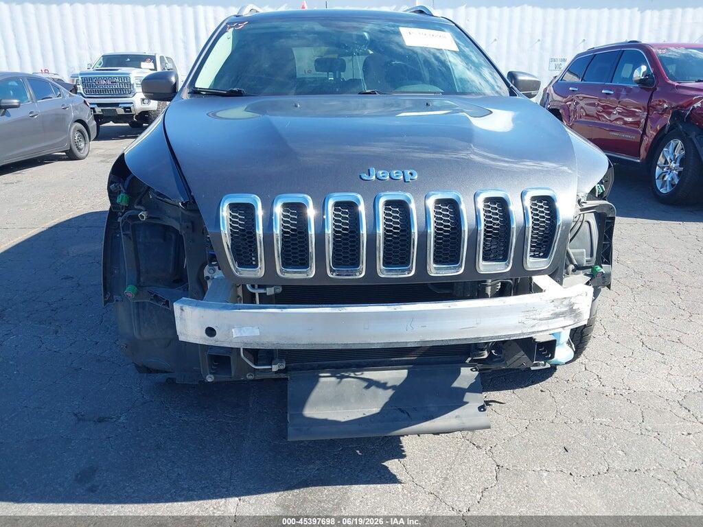 1C4PJMDB8HW511785 2017 JEEP CHEROKEE photo no. 6