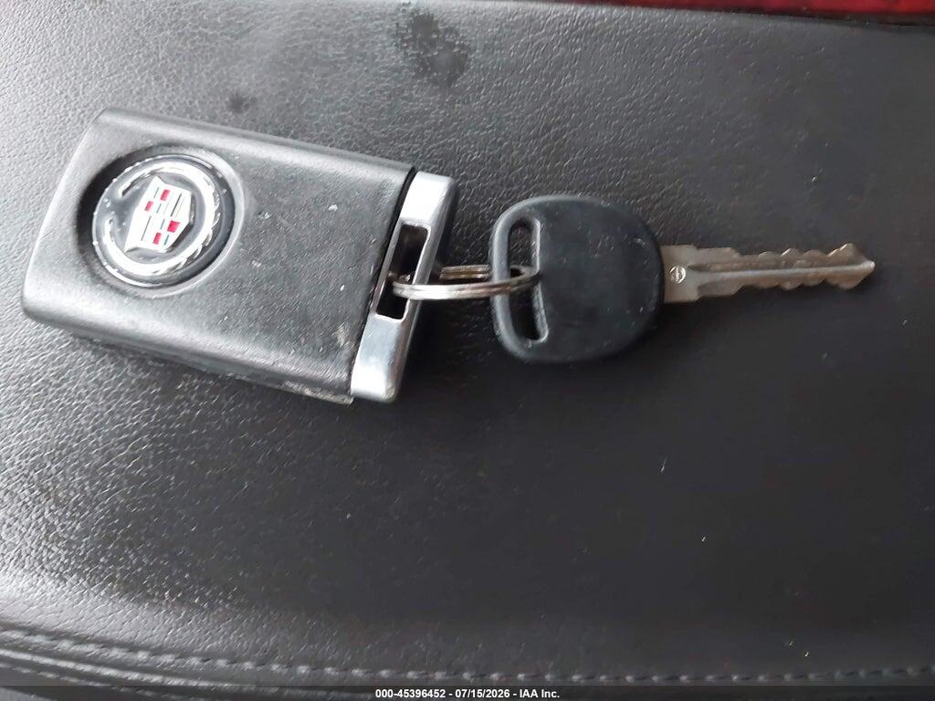 1GYUKBEF0AR122353 2010 CADILLAC ESCALADE photo no. 11